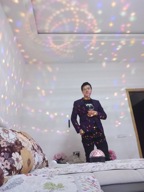 慕凡的第一张照片--梅州相亲服务中心