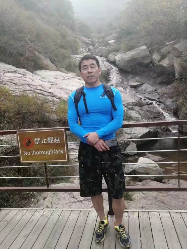 四季阳光的第一张照片--梅州相亲服务中心