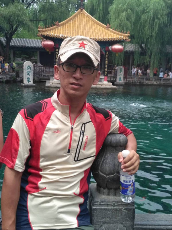 晓峰的第二张照片--梅州相亲服务中心