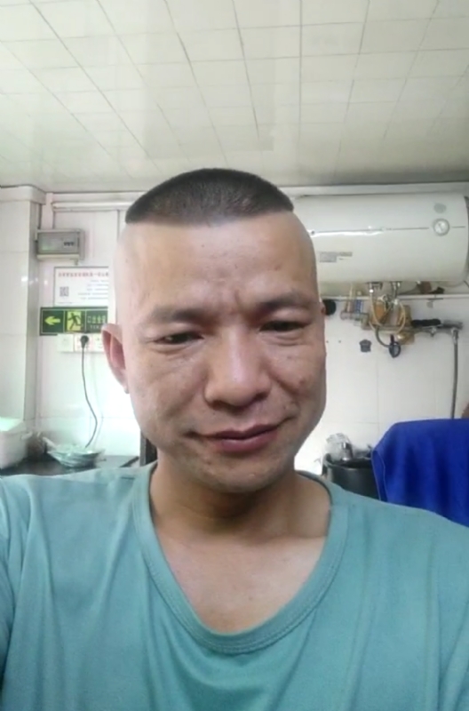 自创生涯的第一张照片--梅州相亲服务中心