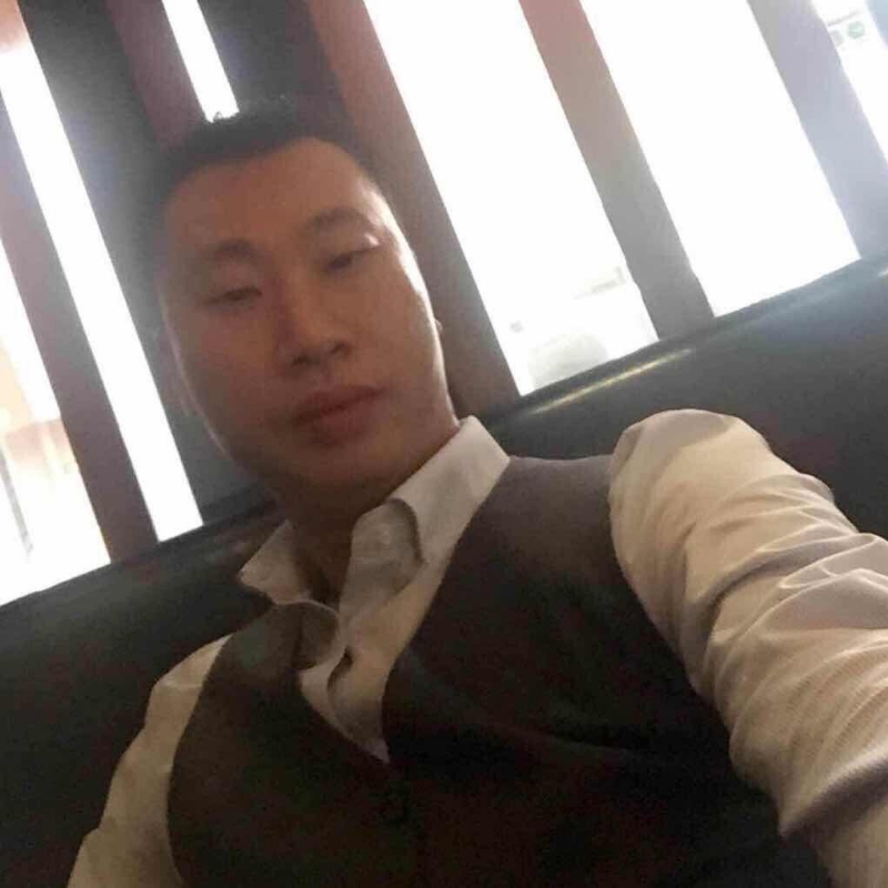 陈威的第一张照片--梅州相亲服务中心