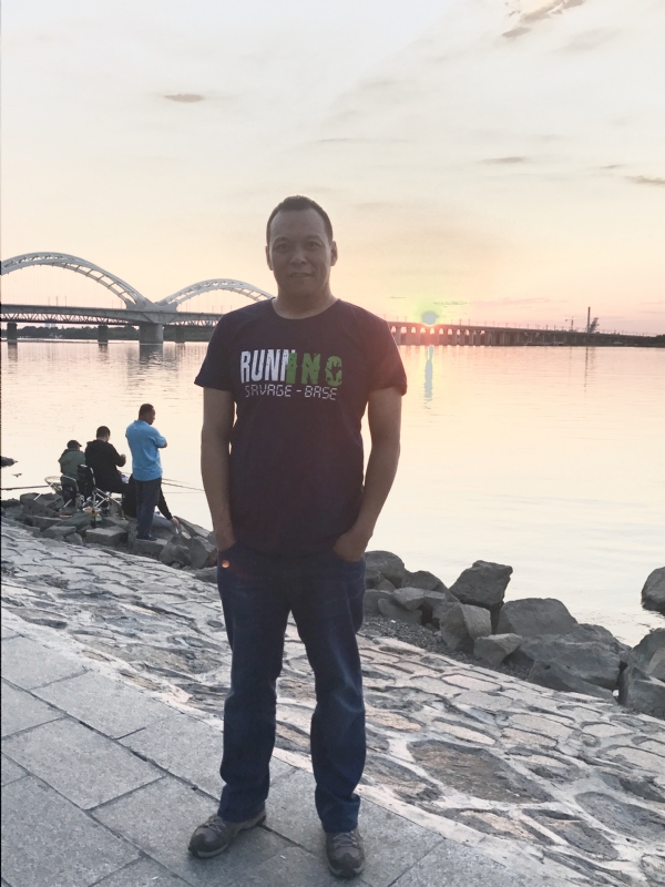 海天一色的第一张照片--梅州相亲服务中心