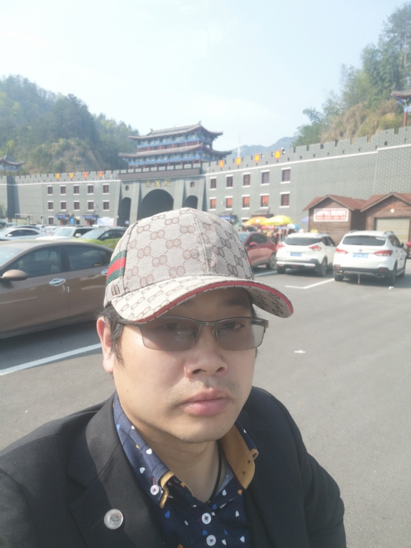 金沧海的第一张照片--梅州相亲服务中心