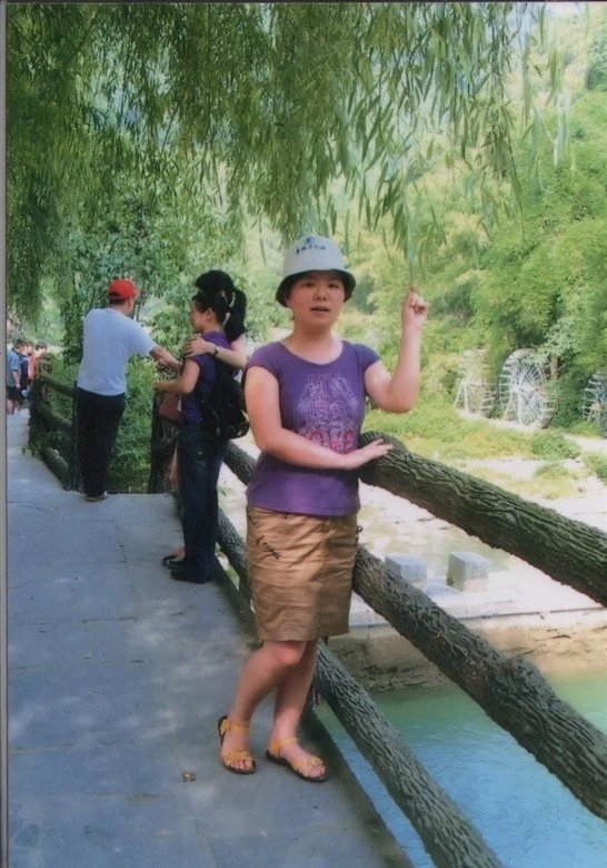 小家碧玉19的第二张照片--梅州相亲服务中心