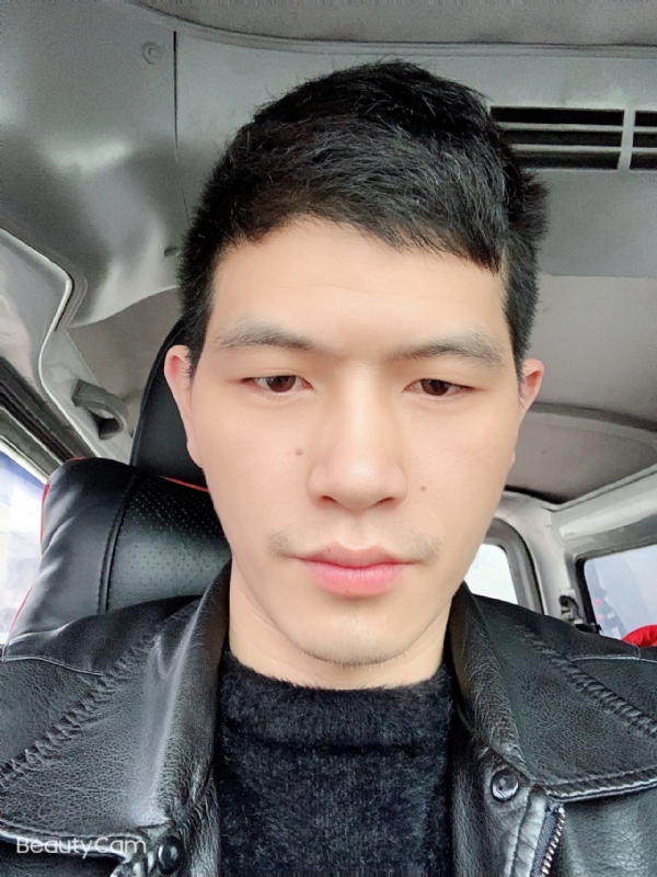 华仔的第一张照片--梅州相亲服务中心