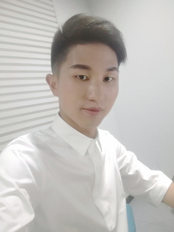 MrLi的第二张照片--梅州相亲服务中心