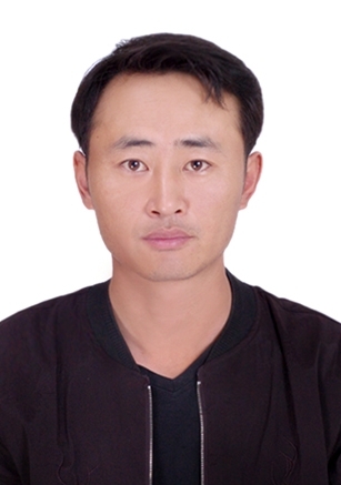 淡漠痕的第二张照片--梅州相亲服务中心