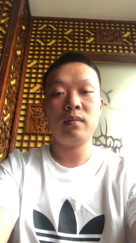 唐子龙的第二张照片--梅州相亲服务中心