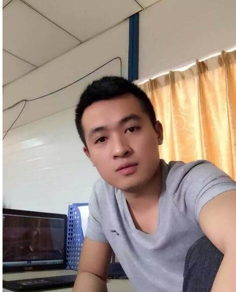 佛山喜欢你的第一张照片--梅州相亲服务中心