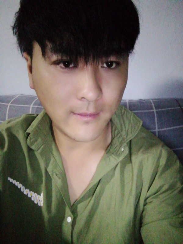 舍不得的第一张照片--梅州相亲服务中心