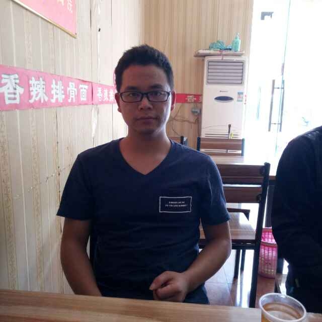 会哭的星星的第三张照片--梅州相亲服务中心