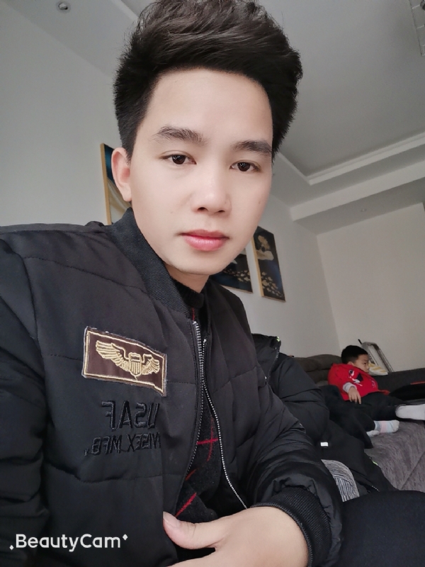 发发发的第一张照片--梅州相亲服务中心