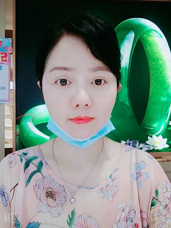 舞月飘雪的第二张照片--梅州相亲服务中心