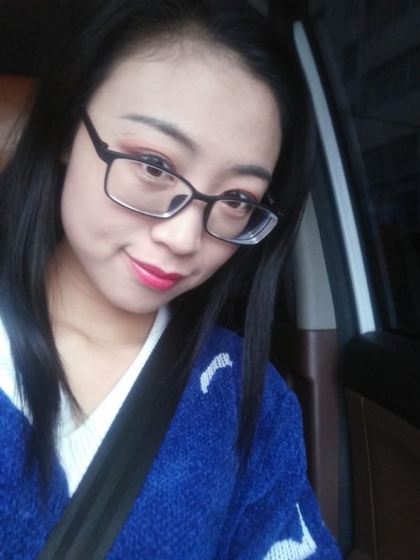 潇湘薇薇的第二张照片--梅州相亲服务中心