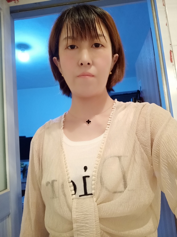 芬儿的第一张照片--梅州相亲服务中心