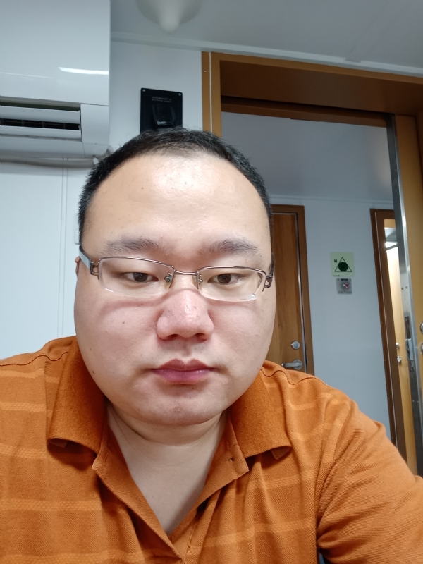 努力爱一次的第一张照片--梅州相亲服务中心