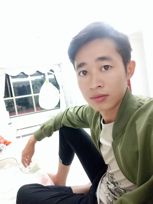 风中飞沙的第一张照片--梅州相亲服务中心