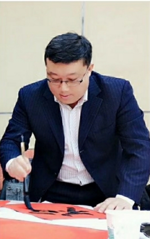 青岛小哥哥的第二张照片--梅州相亲服务中心