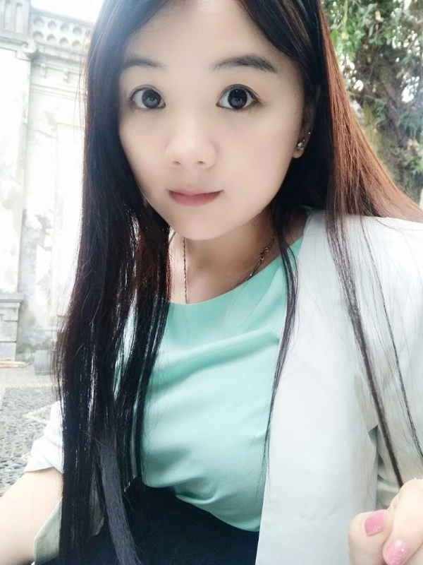 钟情的第一张照片--梅州相亲服务中心