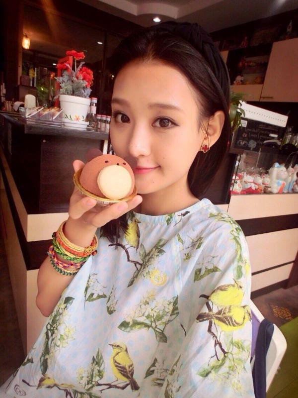 糖糖很优雅的第一张照片--梅州相亲服务中心