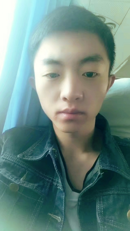 小手冰凉的第一张照片--梅州相亲服务中心