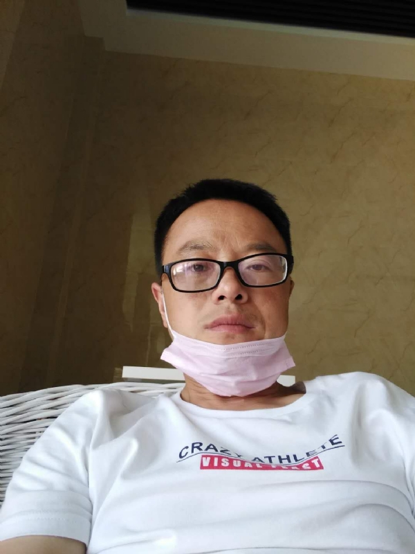 小马奔腾的第一张照片--梅州相亲服务中心