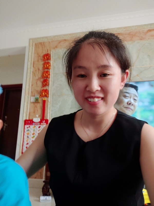 睿智的第一张照片--梅州相亲服务中心