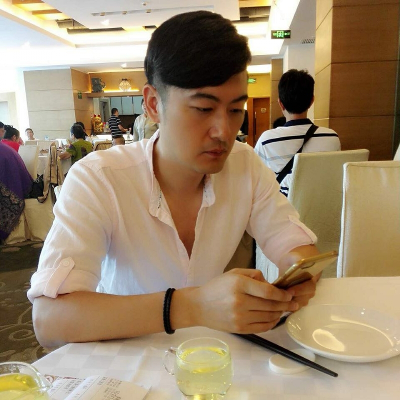 猩猩的第一张照片--梅州相亲服务中心