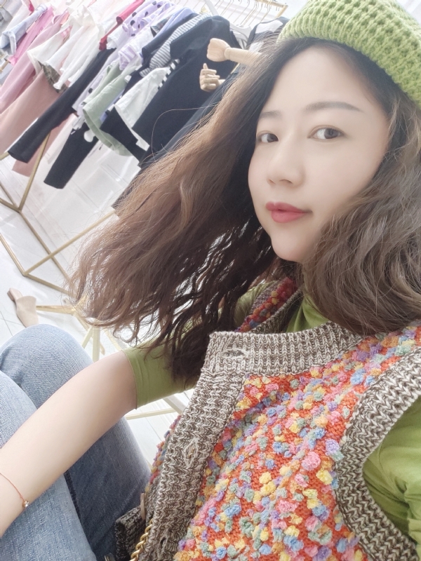 致橡树的第一张照片--梅州相亲服务中心