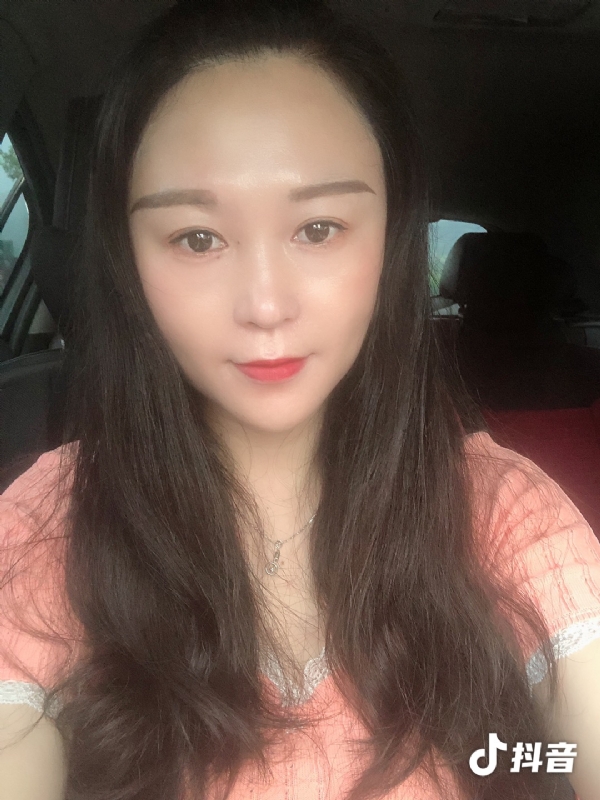 云云的第一张照片--梅州相亲服务中心