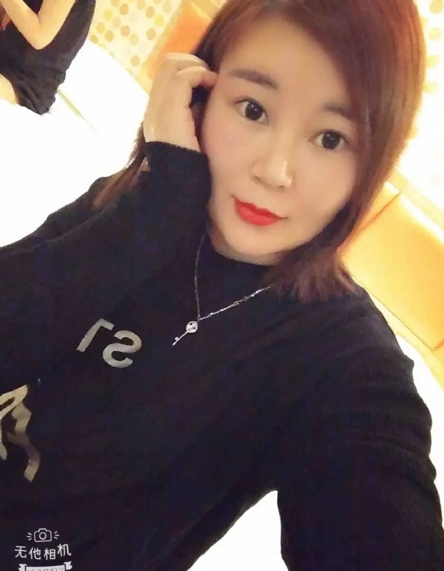 婷一下嘛的第一张照片--梅州相亲服务中心