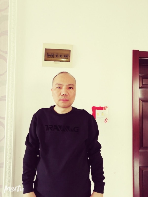 酒香四溢的第二张照片--梅州相亲服务中心