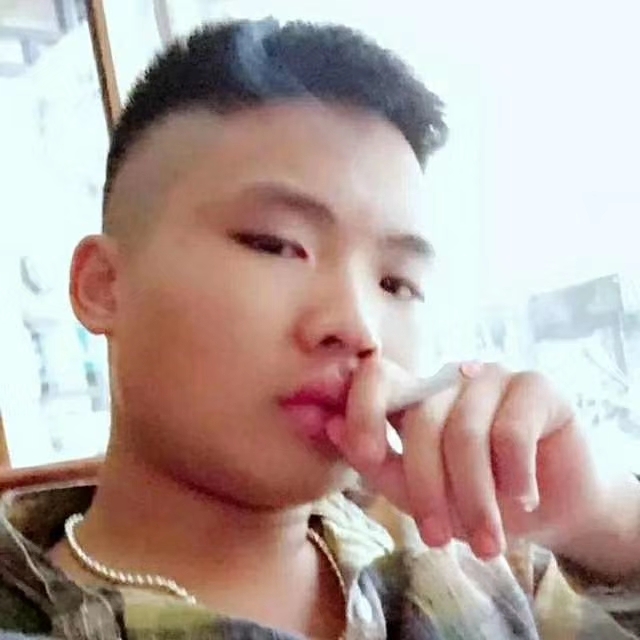 比比曾_的第一张照片--梅州相亲服务中心