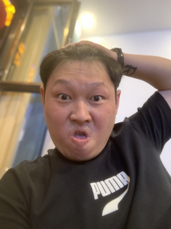 飞飞的第一张照片--梅州相亲服务中心