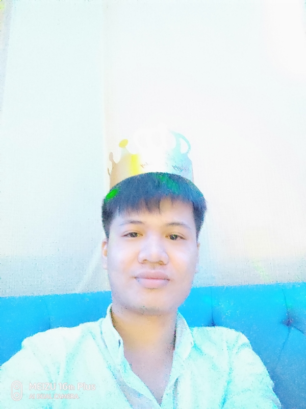 寻找另一半的第一张照片--梅州相亲服务中心