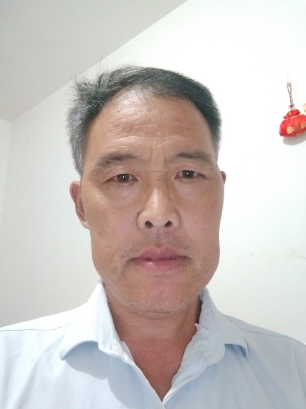 邹学辉的第三张照片--梅州相亲服务中心