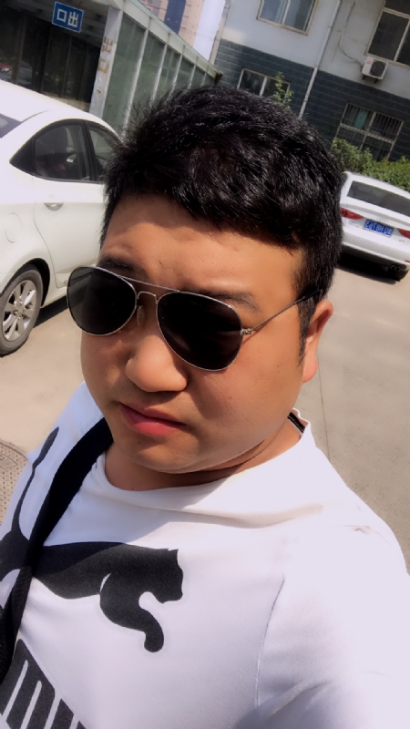 杨志强的第一张照片--梅州相亲服务中心