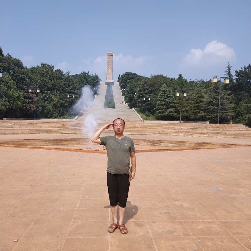 不惑的第一张照片--梅州相亲服务中心