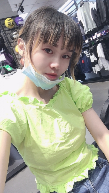 婀娜袅袅的第一张照片--梅州相亲服务中心