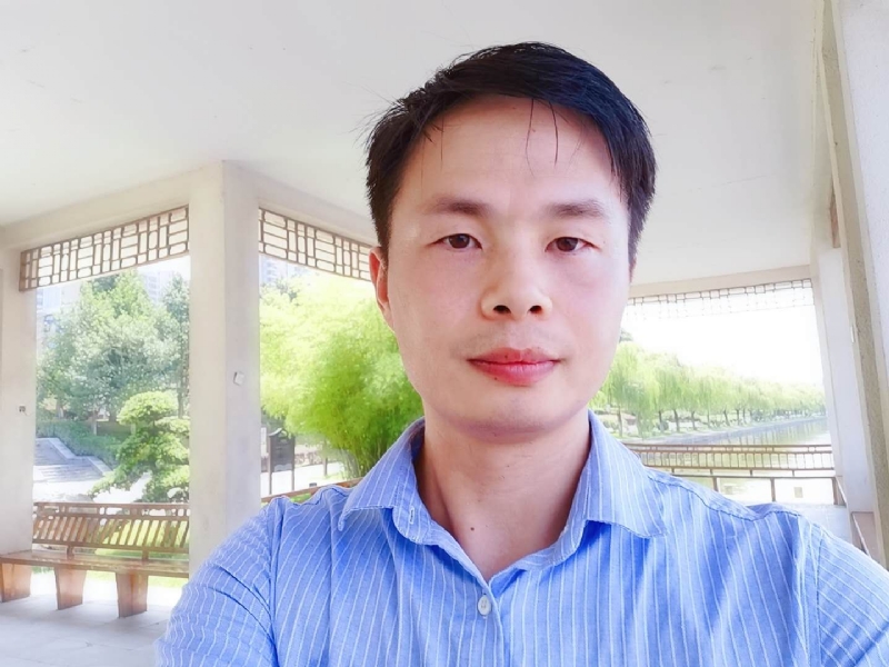 小艾同学的第二张照片--梅州相亲服务中心