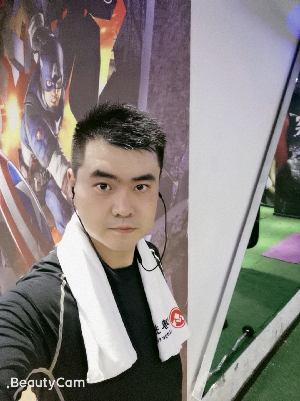 会飞的猪蹄花的第一张照片--梅州相亲服务中心