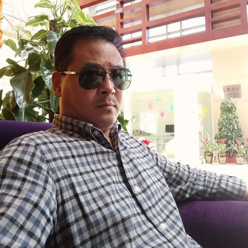 雪豹的第一张照片--梅州相亲服务中心