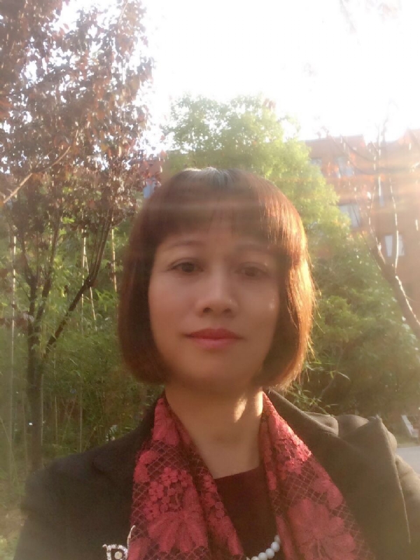 张馨方的第一张照片--梅州相亲服务中心