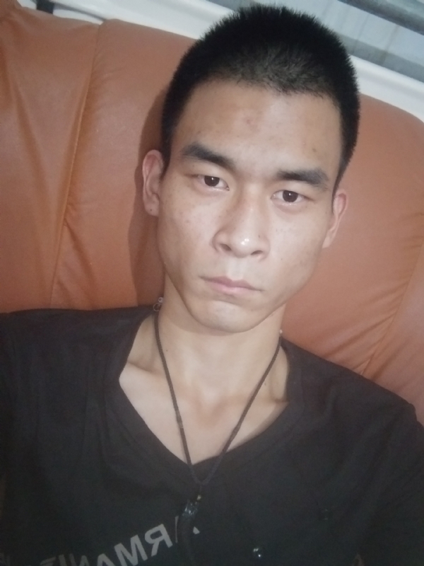 单身狗一枚的第三张照片--梅州相亲服务中心