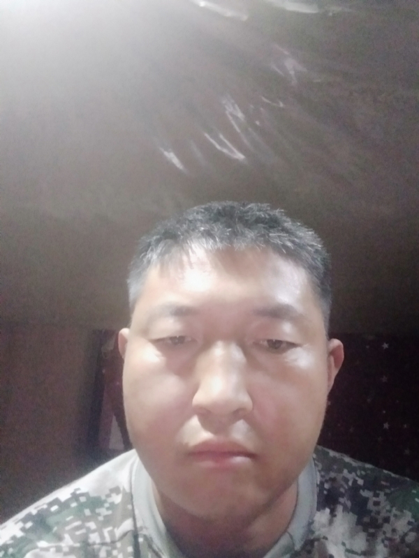 雪山浪子的第一张照片--梅州相亲服务中心