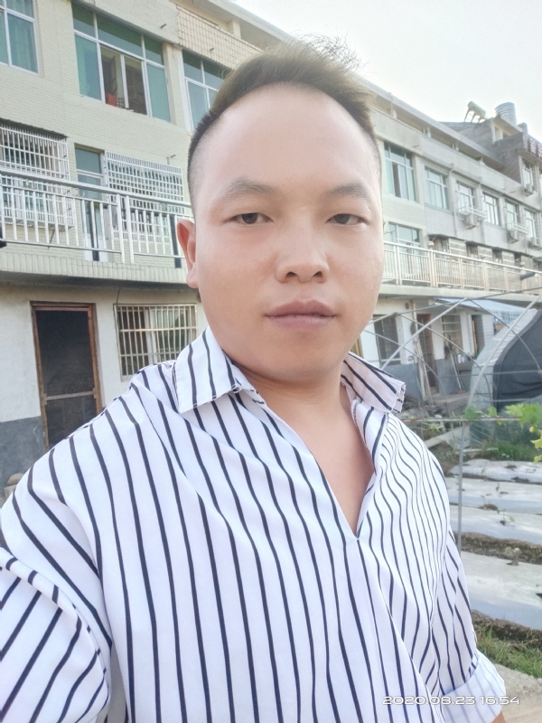 放弃曾经我带你走的第一张照片--梅州相亲服务中心