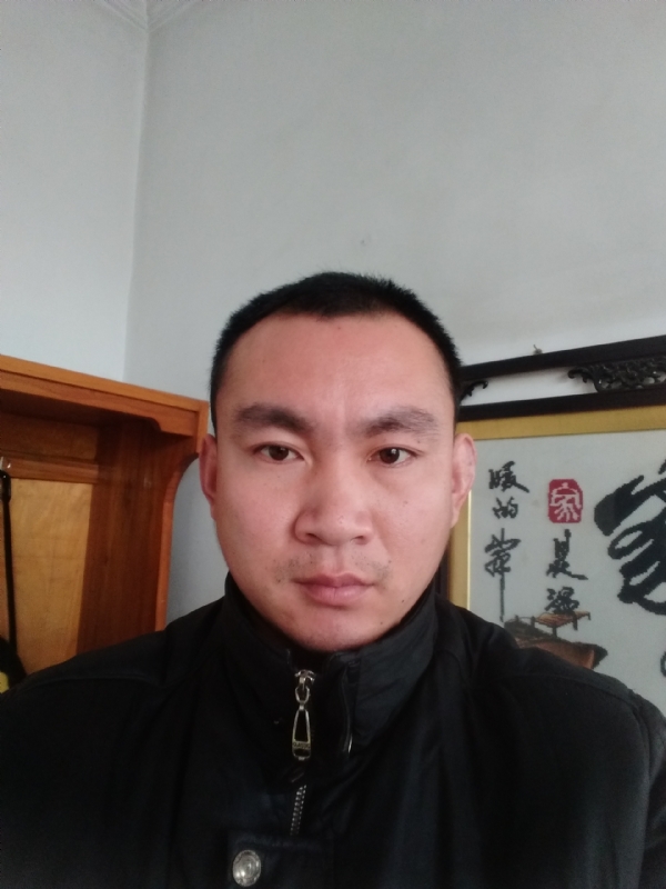 一江春水的第三张照片--梅州相亲服务中心