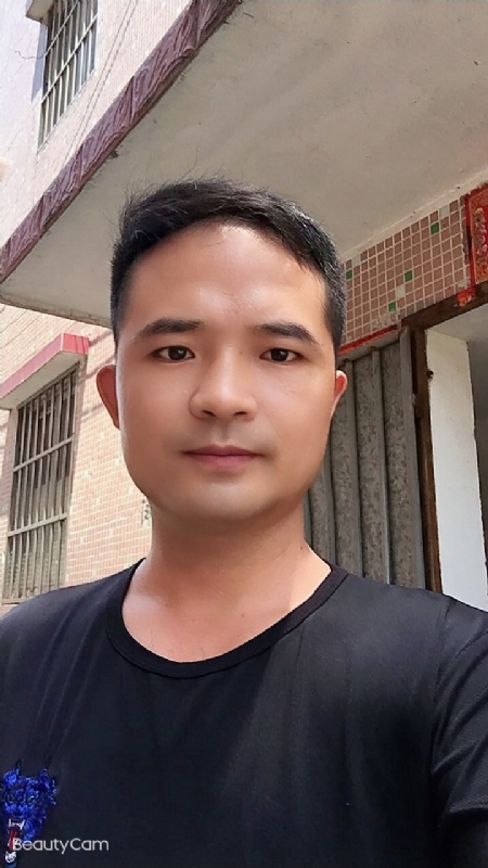 言飞的第一张照片--梅州相亲服务中心