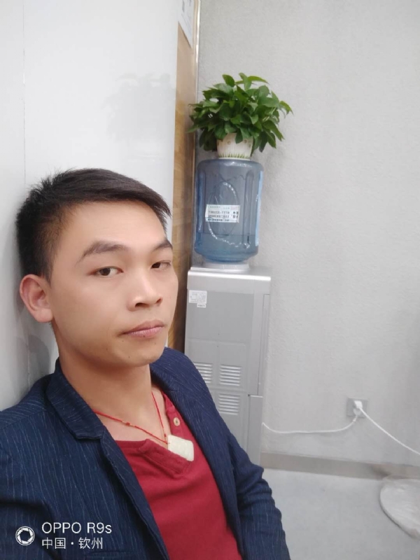 只想好好的爱一个人的第一张照片--梅州相亲服务中心