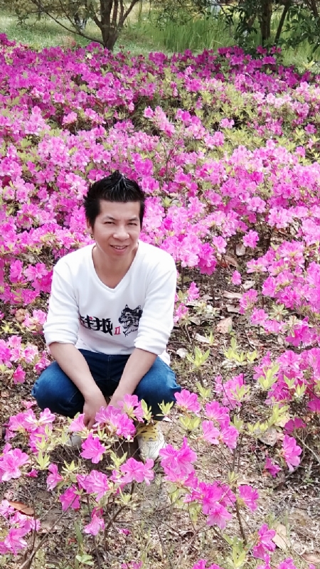 云淡风轻的第一张照片--梅州相亲服务中心